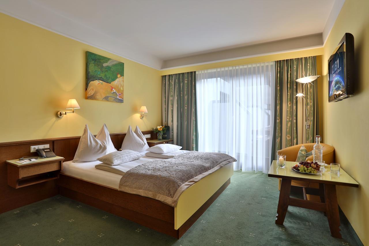 Hotel Zanker Döbriach Εξωτερικό φωτογραφία
